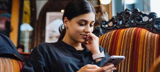 Online psychology consultation click to book